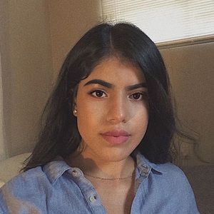 Meet your Posher, Noemi